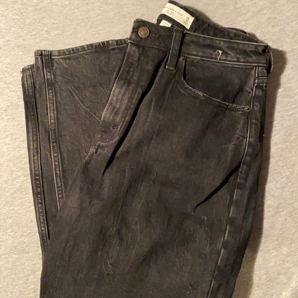 Abercrombie- The Mom Jean, high rise, CURVE LOVE. Size 29R (8)
